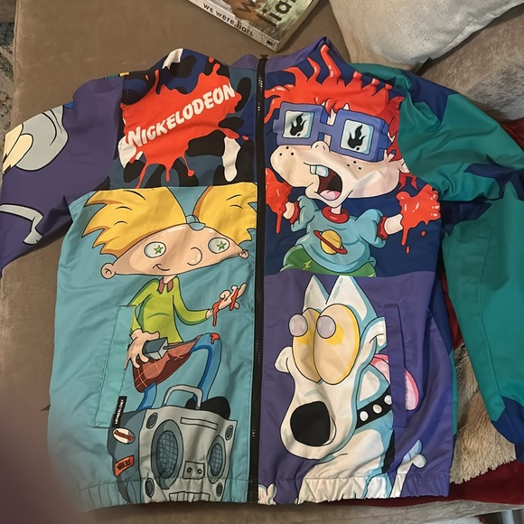 90s toon rain jacket paid 100 asking 50. Size medium in men’s. Has been worn 2x - Picture 7 of 11